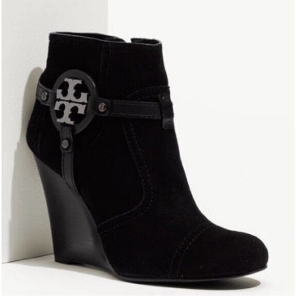 Tory Burch Aaden Black Suede Stacked Wedge Heel
Ankle Booties Boots Size 6 - Picture 1 of 8